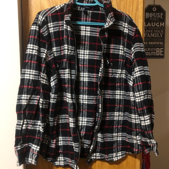 Plaid zipper up jacket - Picture 2 of 4